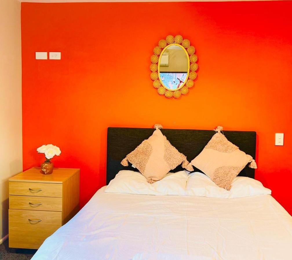 Private Studio Auckland Self Checkin And 2 Parking Netflix Prime Eksteriør bilde